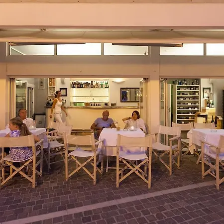 호텔 Albergo Alla Spiaggia