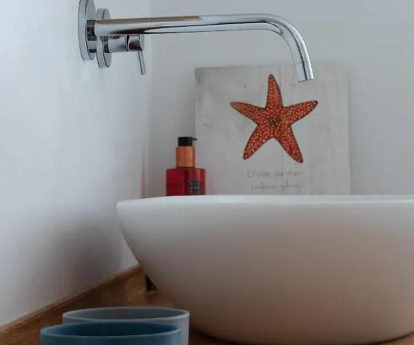 فندق Albergo Alla Spiaggia 3*